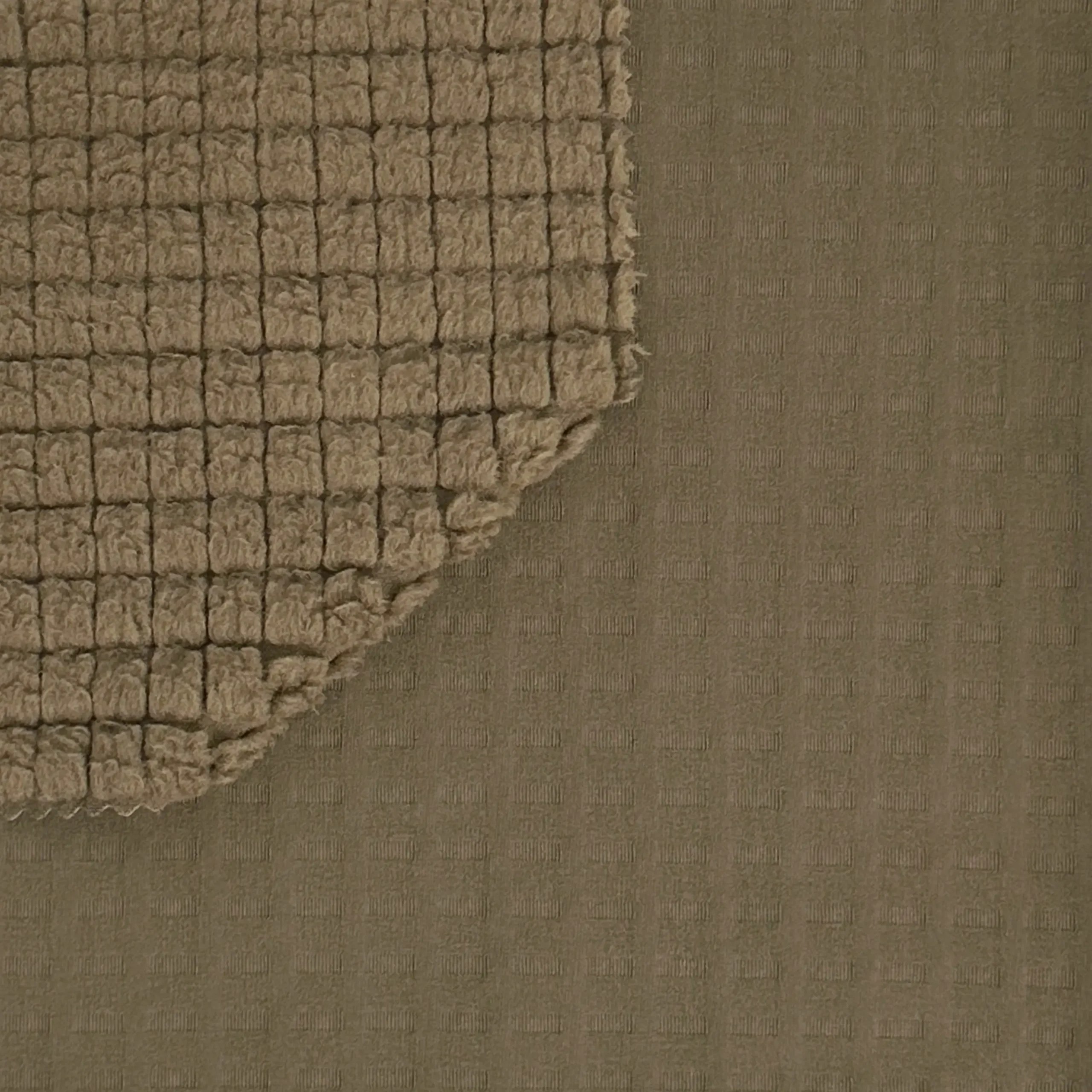 Corn Grid Stretch Integrated Fleece