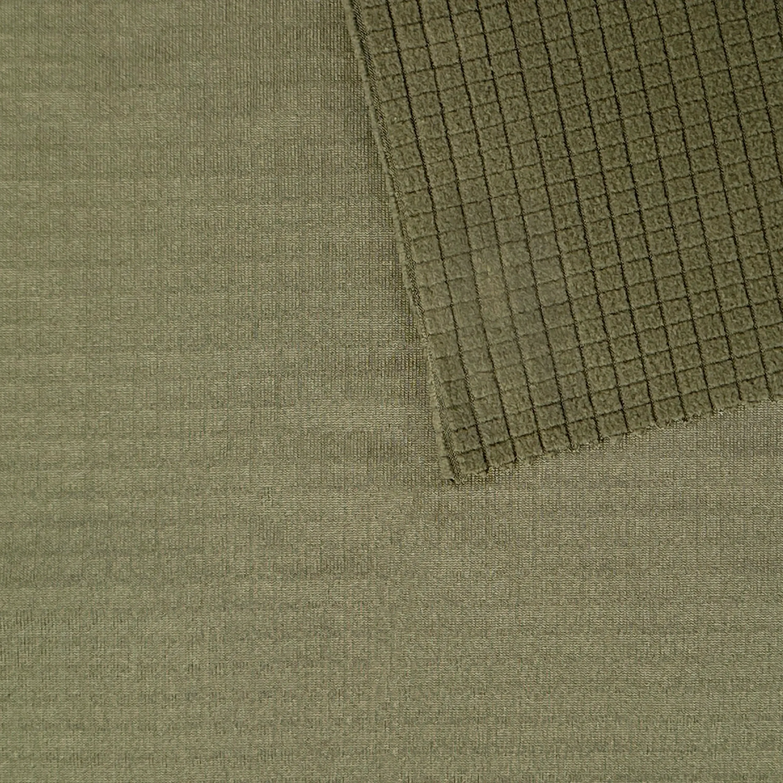 Formation Waffle Pattern Stretch Fleece