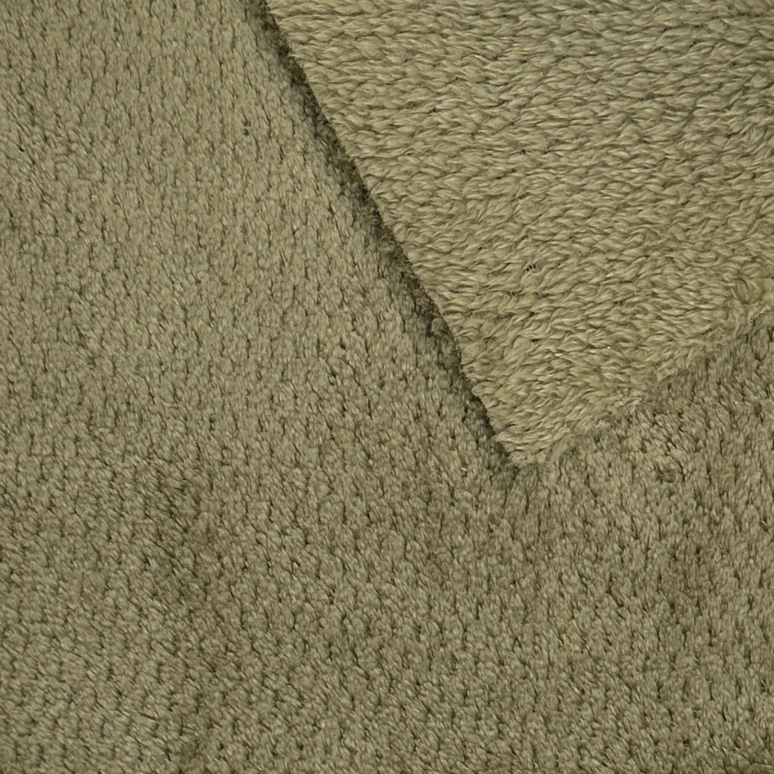 Alpha Air Fleece – Pineapple Grid