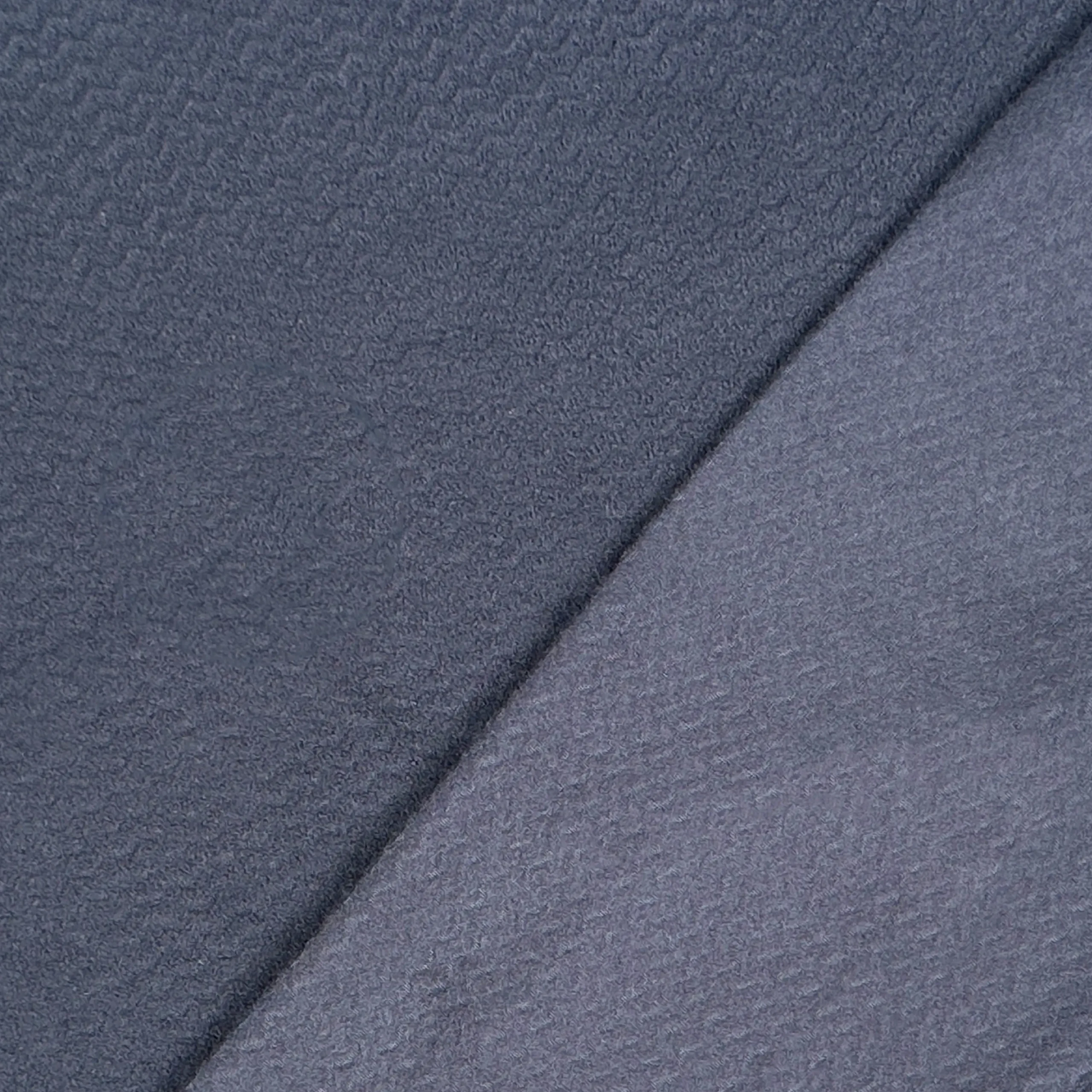 100% Polyester 3D Wave-Pattern Polar Fleece